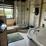 Le Clos Des Bansions 雅尔莱