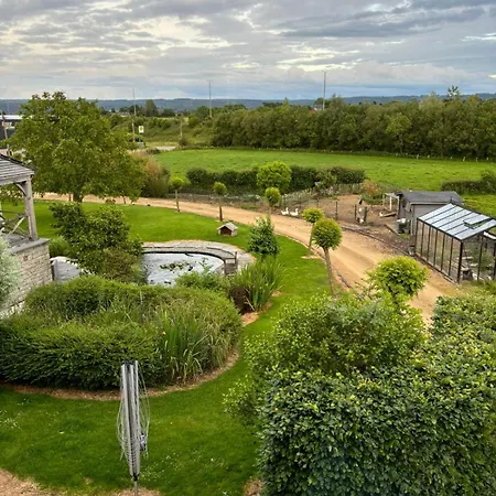 Le Clos Des Bansions Проживание в семье