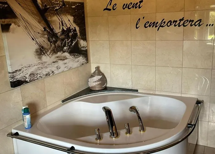 Le Clos Des Bansions Проживание в семье Жале