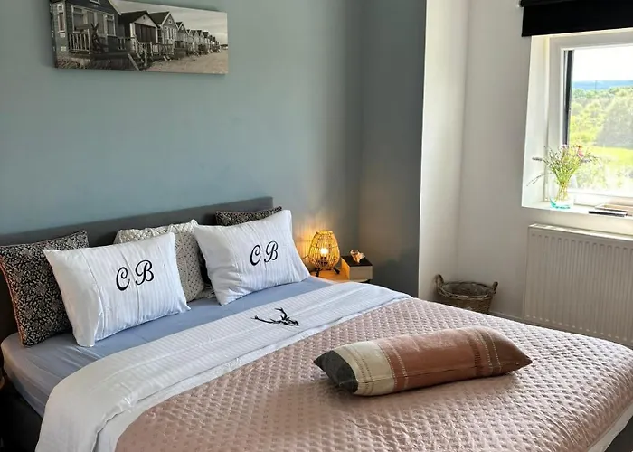Проживание в семье Le Clos Des Bansions *