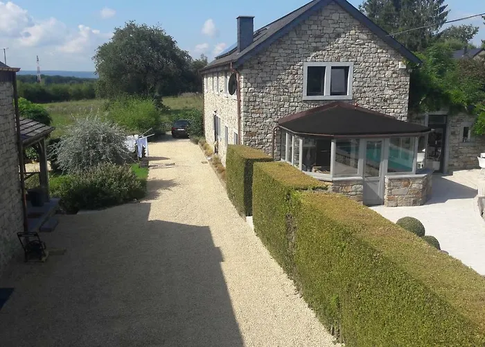 Le Clos Des Bansions * Жале